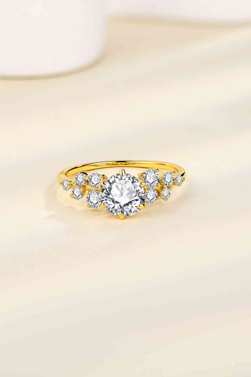 1 Carat Moissanite Ring