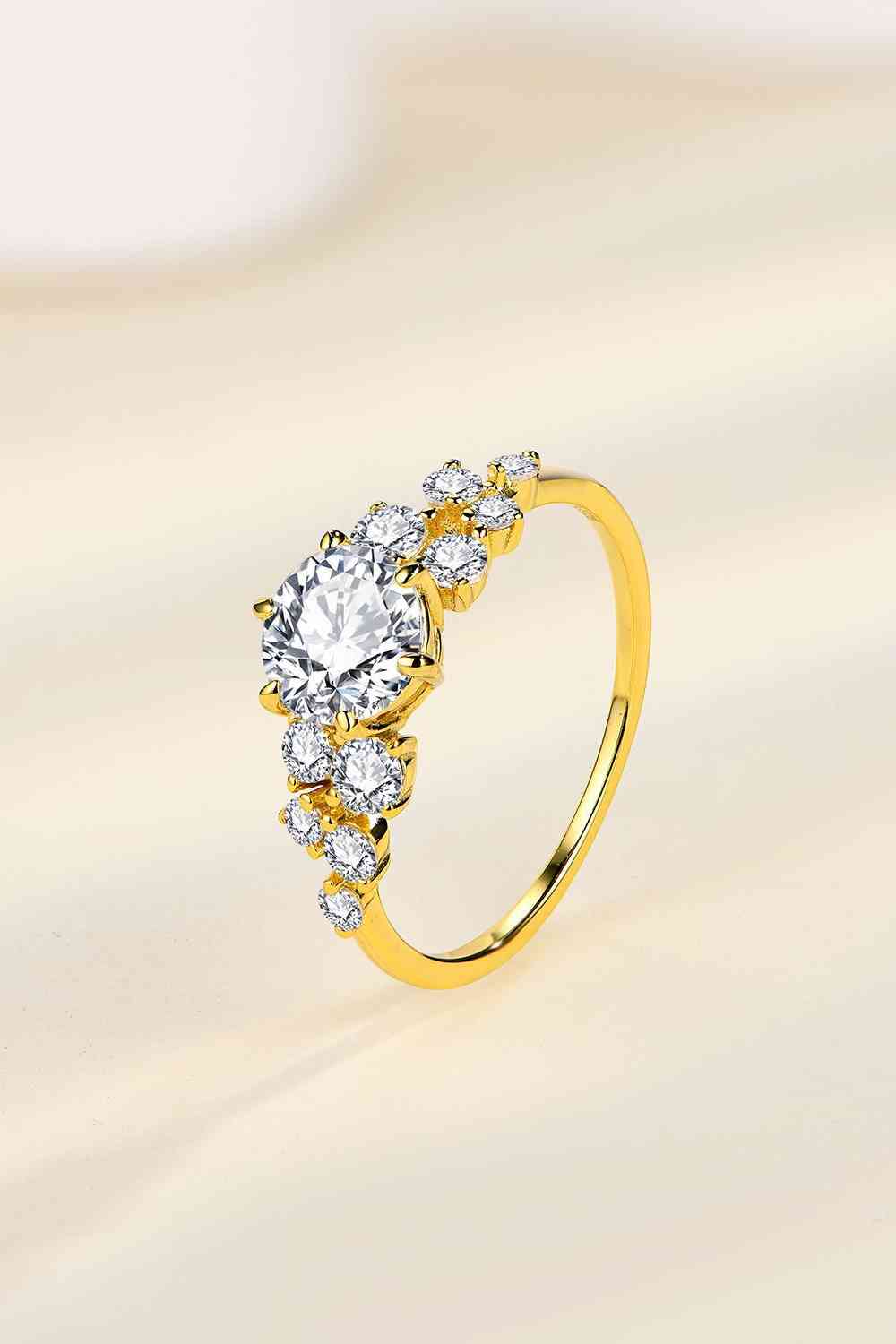 1 Carat Moissanite Ring